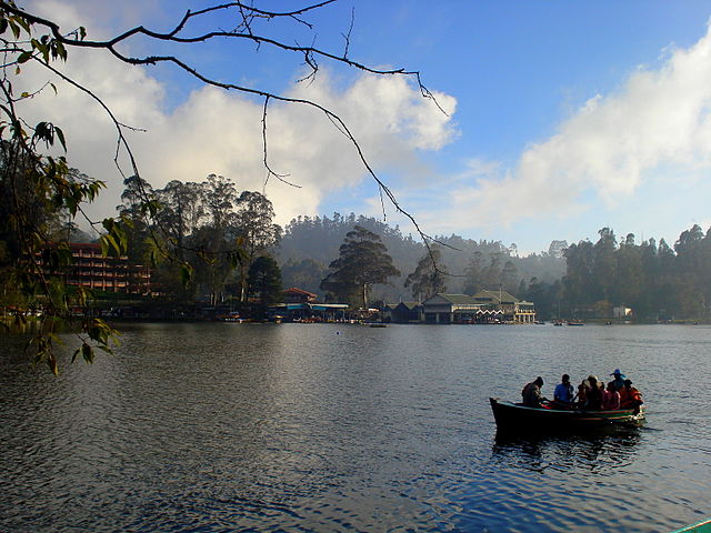  Kodai Lake