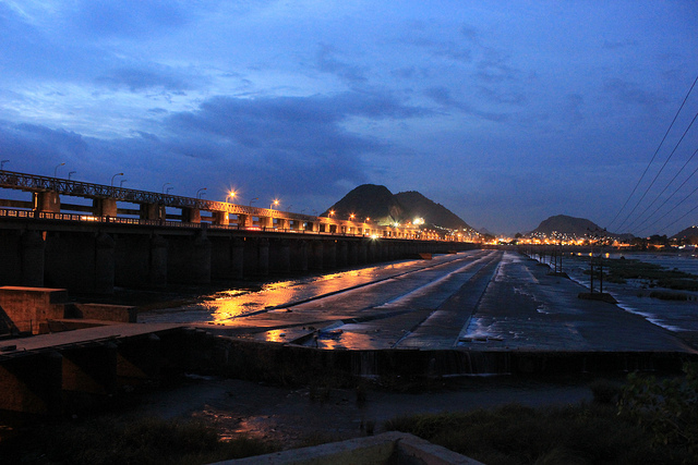 Prakasam Barrage